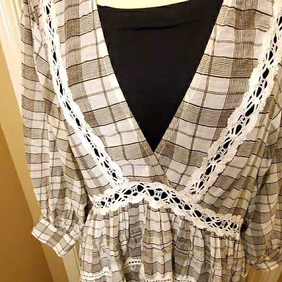 FREE PEOPLE TIME OUT LACE TUNIC BLOUSE - Picture 7 of 12